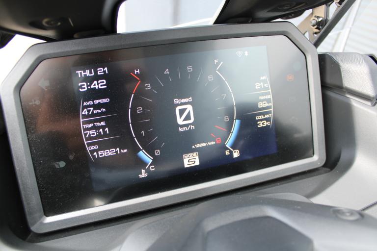 Yamaha T-Max 560 - 2023 (17)