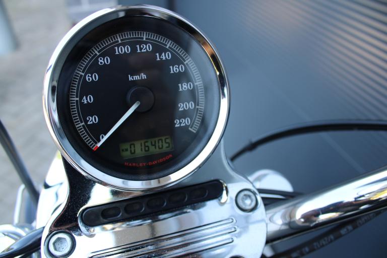 Harley Davidson 1200 Custom limited - 2013 (17)