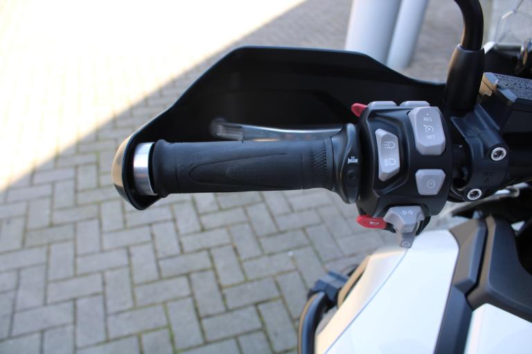 Triumph Tiger 1200 XRT - 2018 (13)