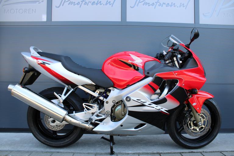 Honda CBR 600 F - 2005 (8)
