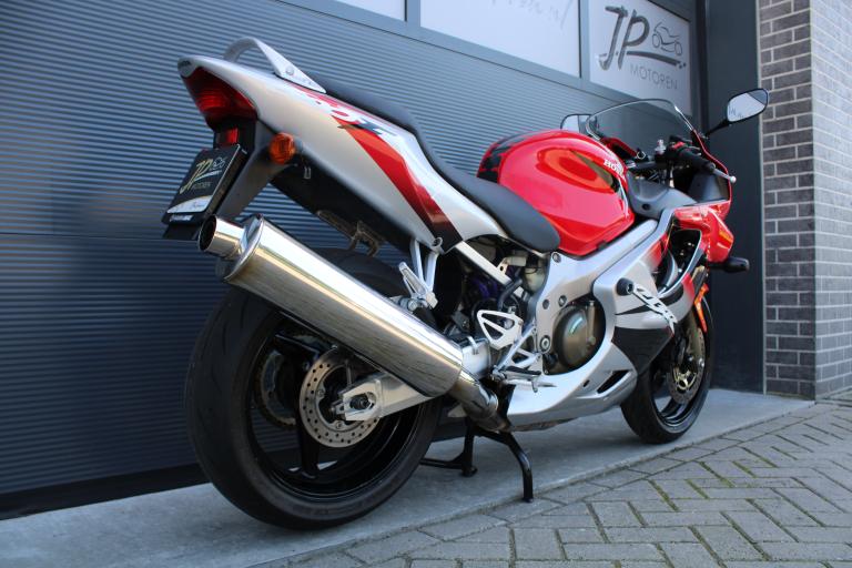 Honda CBR 600 F - 2005 (6)