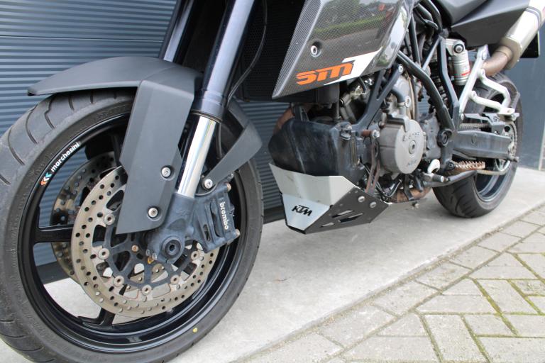 KTM 990 Supermoto t - 2009 (2)