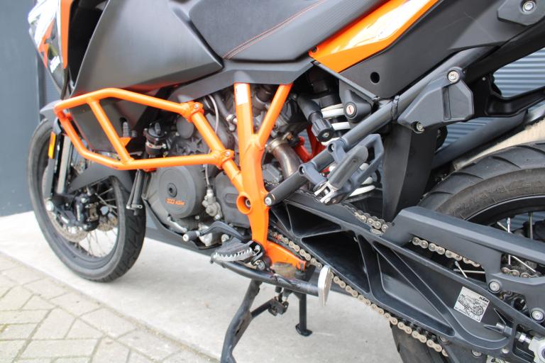 KTM 1290 Super adventure R - 2020 (4)