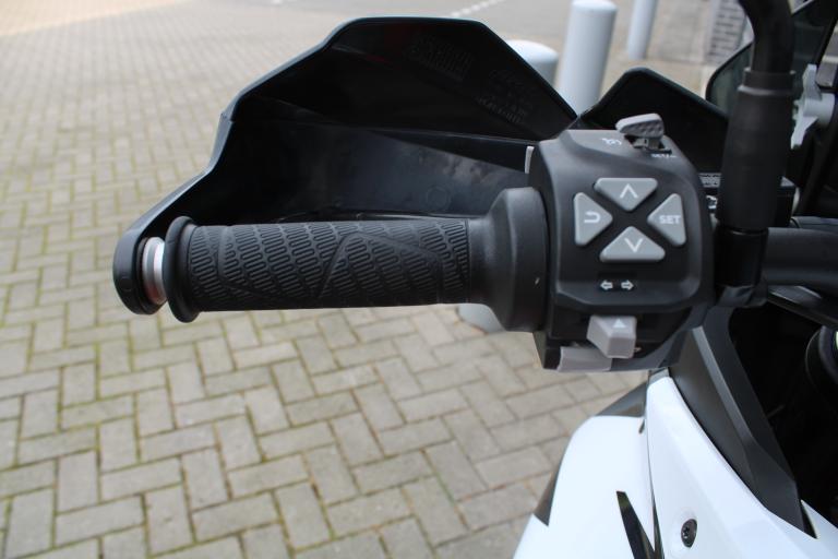 KTM 1290 Super adventure R - 2020 (15)