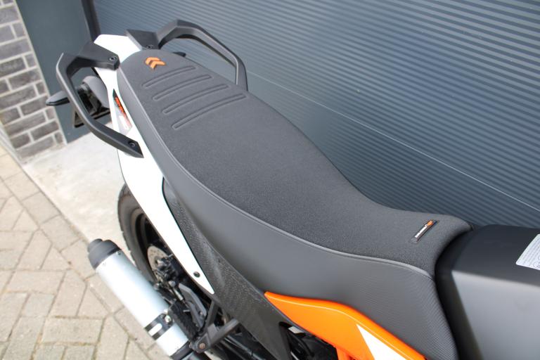 KTM 390 Adventure - 2024 (16)