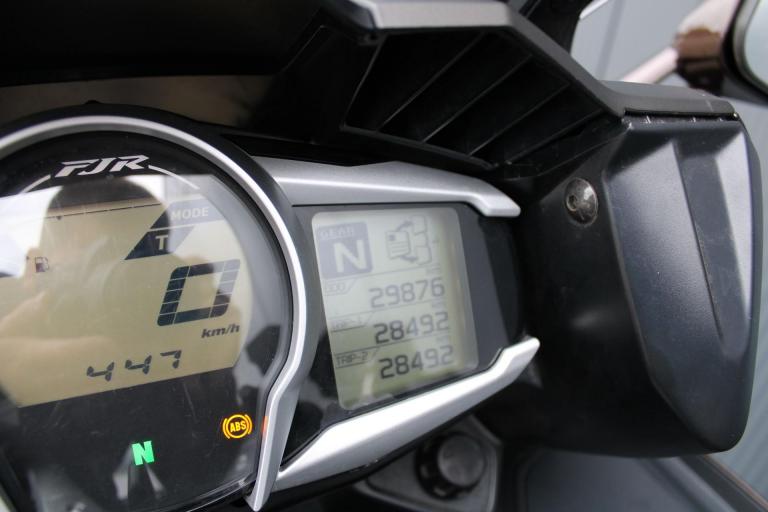 Yamaha FJR 1300 AE - 2014 (10)