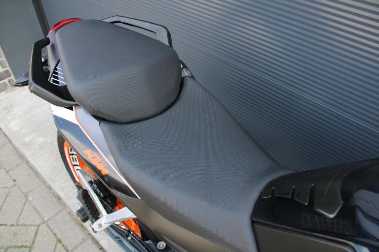 KTM 390 Duke ABS - 2015 (16)