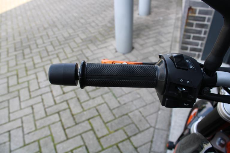 KTM 390 Duke ABS - 2015 (13)