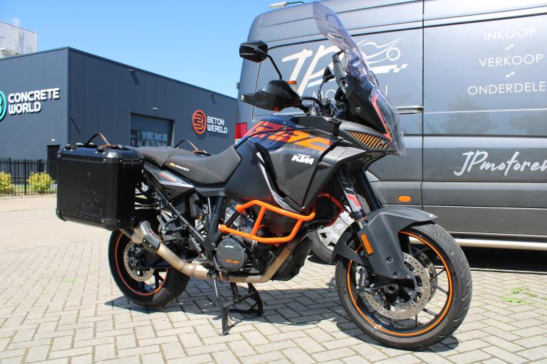KTM 1290 Super adventure S - 2017 (1)