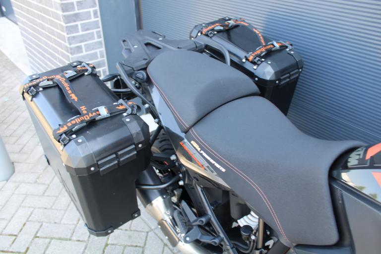 KTM 1290 Super adventure S - 2017 (17)