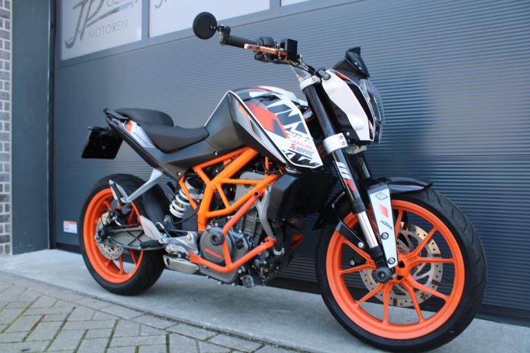 KTM 390 Duke - 2015 (10)