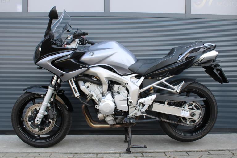 Yamaha FZ 6 fazer - 2005 (3)