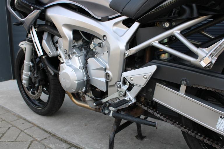 Yamaha FZ 6 fazer - 2005 (4)