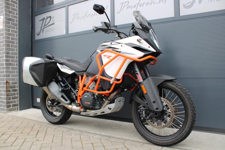 KTM 1090 Adventure R - 2018 (10)