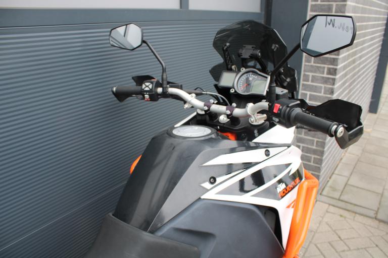 KTM 1090 Adventure R - 2018 (13)
