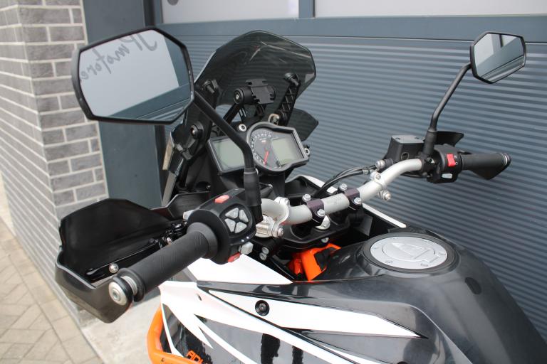 KTM 1090 Adventure R - 2018 (14)