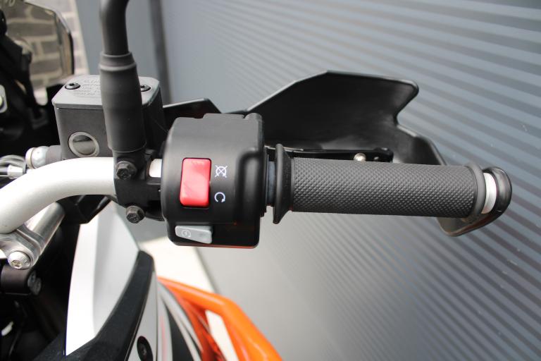 KTM 1090 Adventure R - 2018 (12)