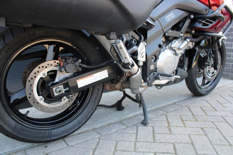 Suzuki DL1000 - 2006 (7)