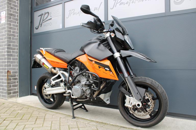 KTM 990 Supermoto - 2008 (10)