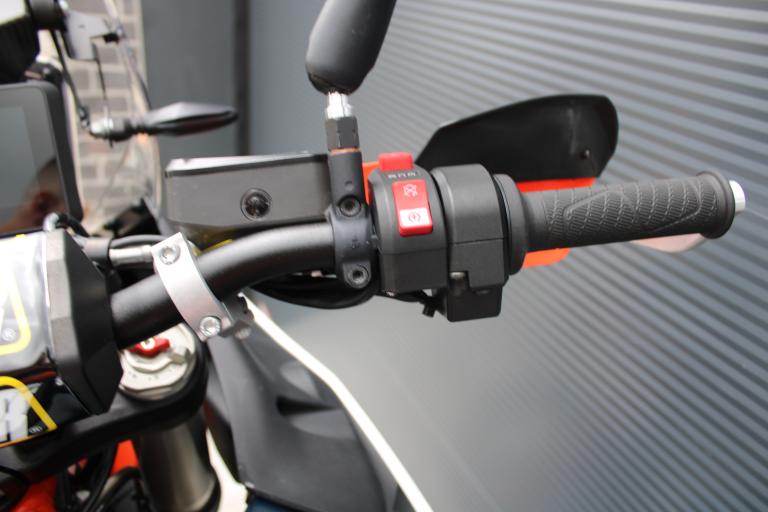 KTM 890 Adventure R - 2023 (14)
