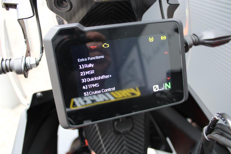 KTM 890 Adventure R - 2023 (18)