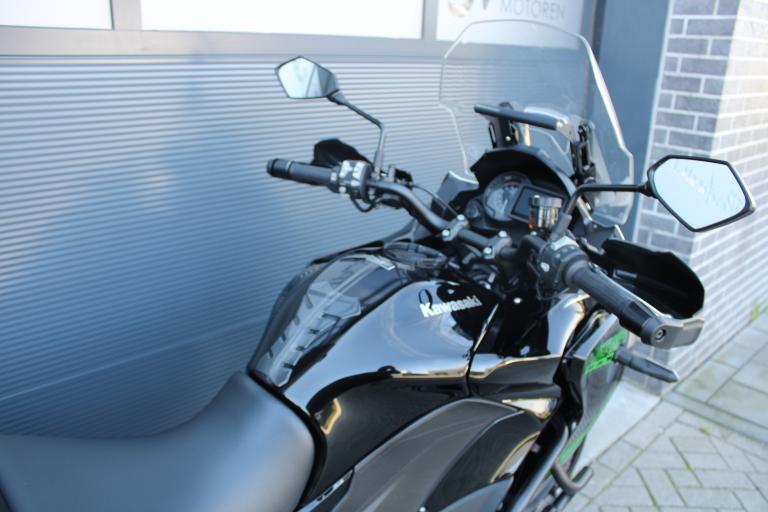 Kawasaki Versys 1000 SE - 2024 (13)