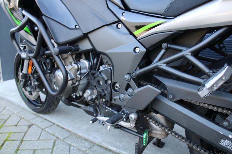 Kawasaki Versys 1000 SE - 2024 (4)