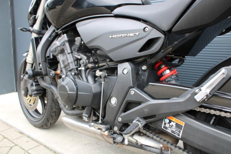 Honda CB 600F - 2010 (4)