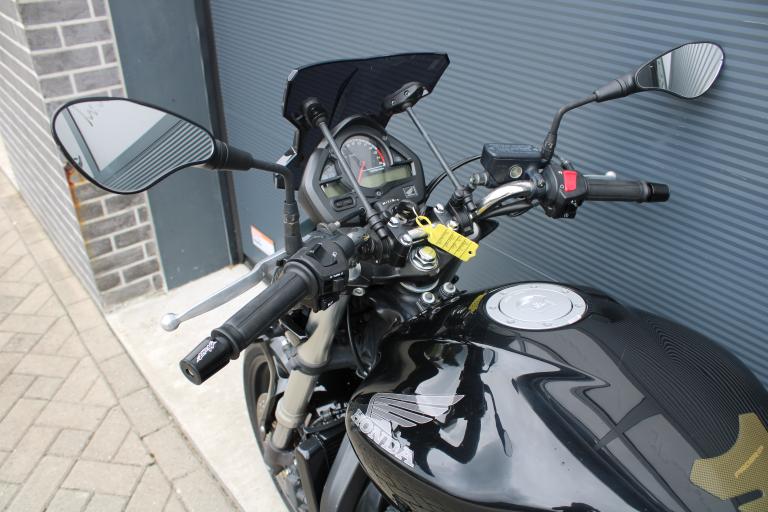 Honda CB 600F - 2010 (12)