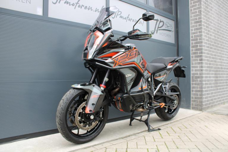 KTM 1290 Super adventure S - 2021 (1)
