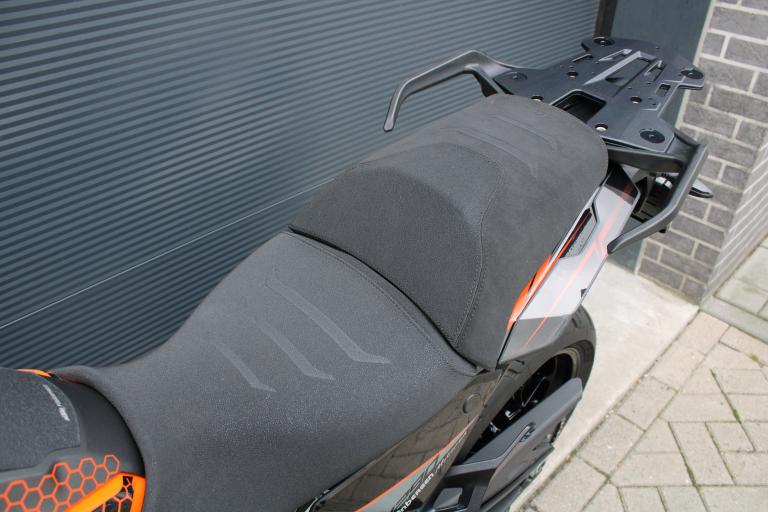 KTM 1290 Super adventure S - 2021 (15)