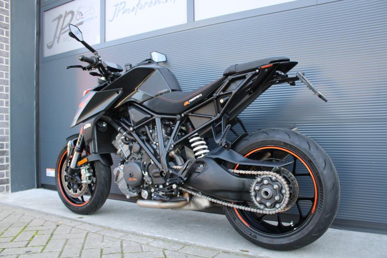 KTM 1290 Super duke R - 2017 (5)