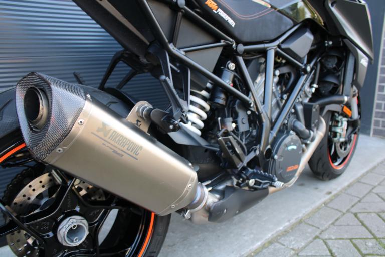 KTM 1290 Super duke R - 2017 (7)