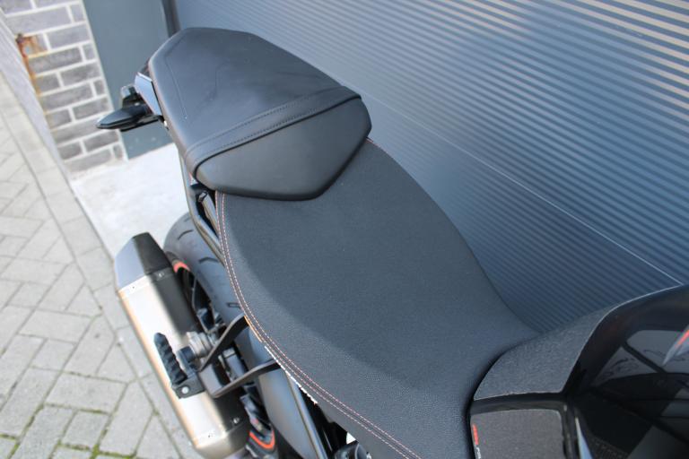 KTM 1290 Super duke R - 2017 (16)