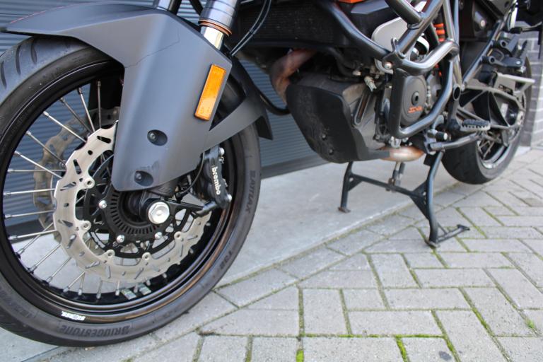 KTM 1190 Adventure - 2013 (2)