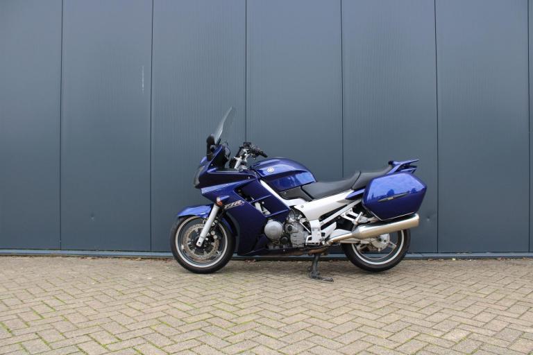 Yamaha FJR 1300 - 2006 (6)