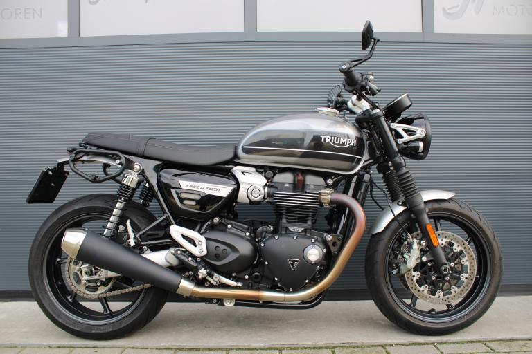 Triumph Speed twin 1200 - 2020 (8)