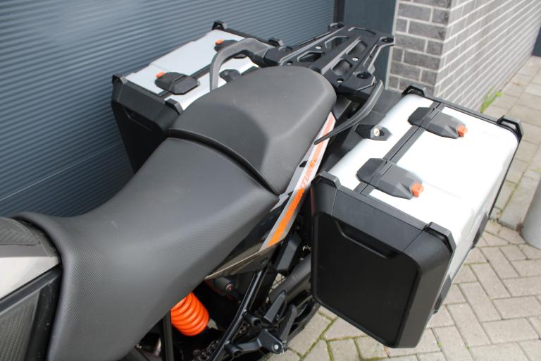KTM 1190 Adventure - 2016 (16)