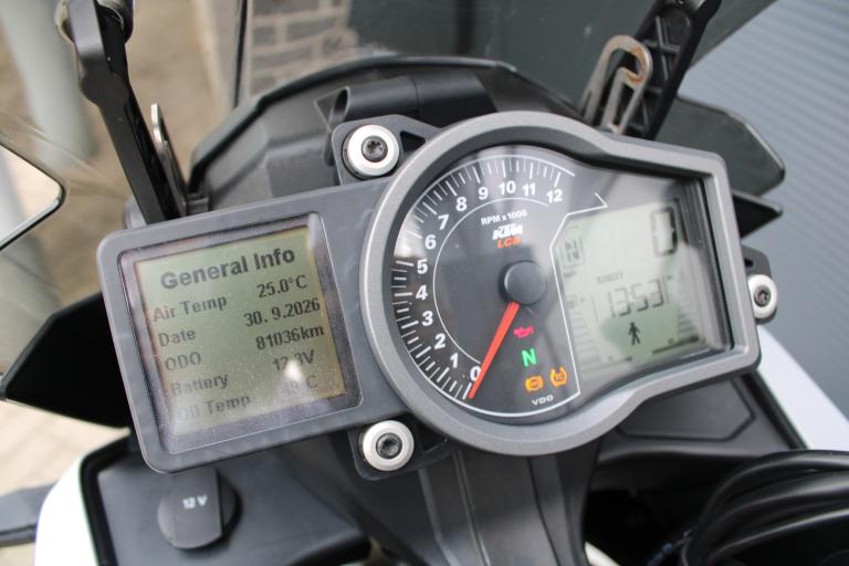 KTM 1190 Adventure - 2016 (18)