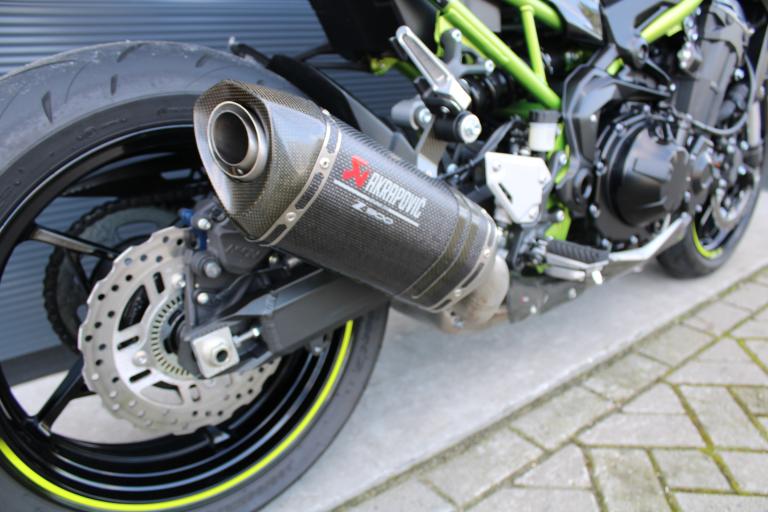 Kawasaki Z 900 Performance - 2020 (7)