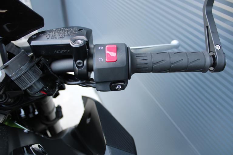 Kawasaki Z 900 Performance - 2020 (14)