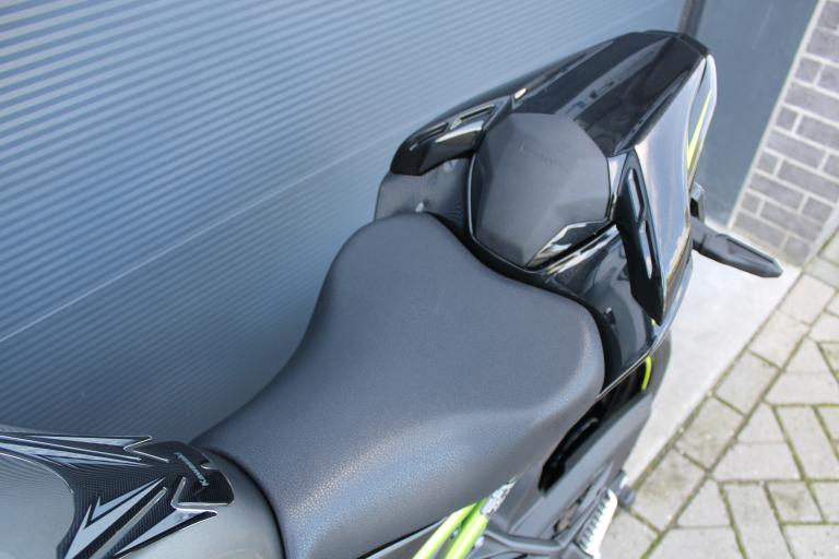 Kawasaki Z 900 Performance - 2020 (15)