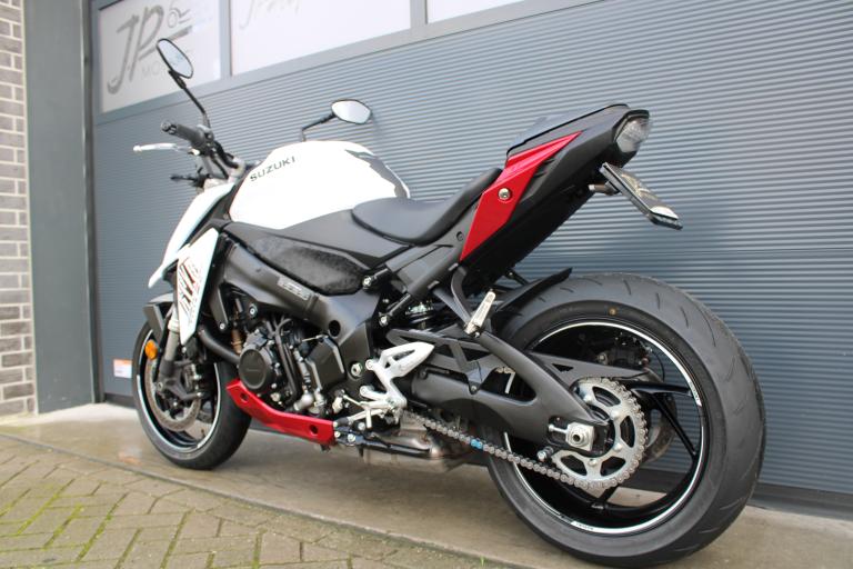 Suzuki GSX-S 950 - 2023 (4)