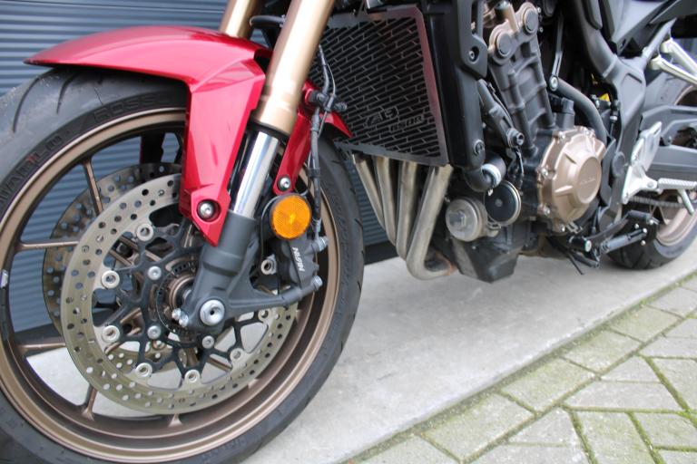 Honda CB 650 R - 2021 (2)