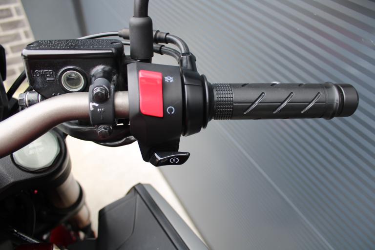 Honda CB 650 R - 2021 (14)