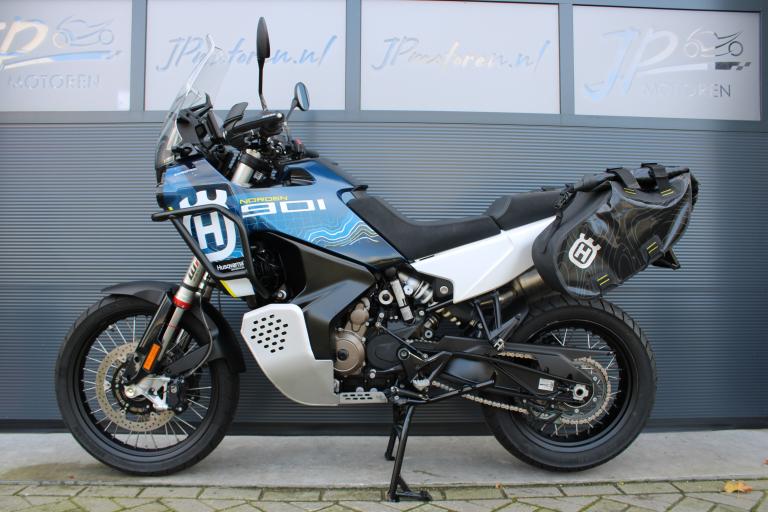 Husqvarna 901 Norden expedition - 2023 (3)