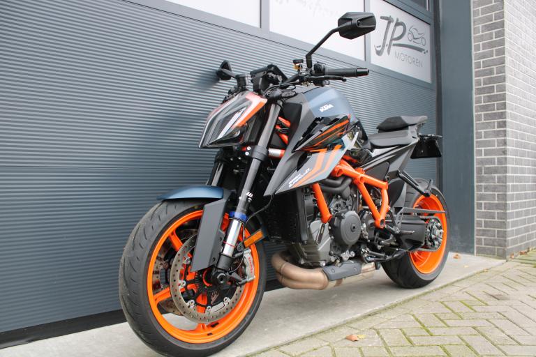 KTM 1290 Superduke R EVO - 2023